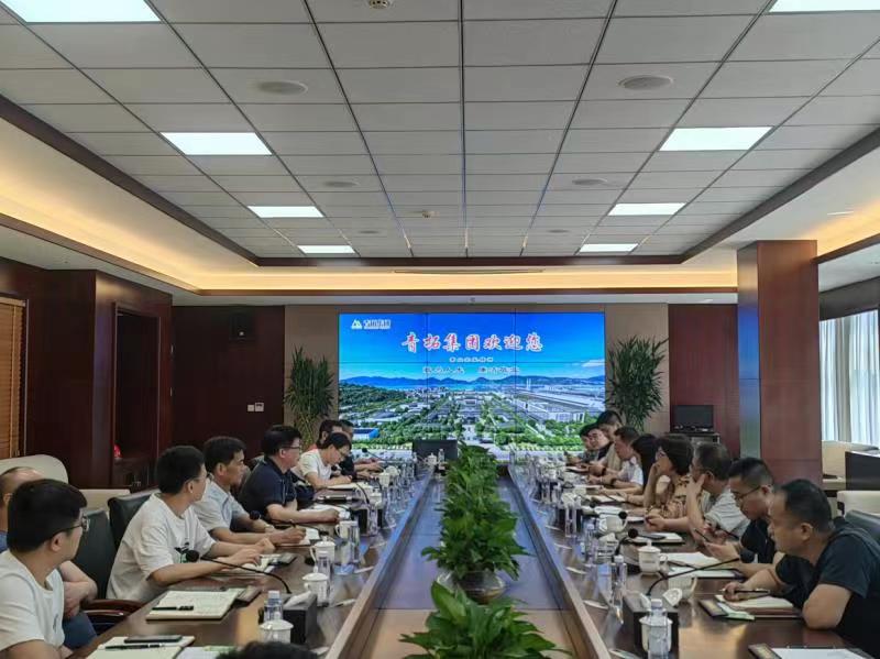 4daf3b6da2db37fa58dbbb0a3c733e27